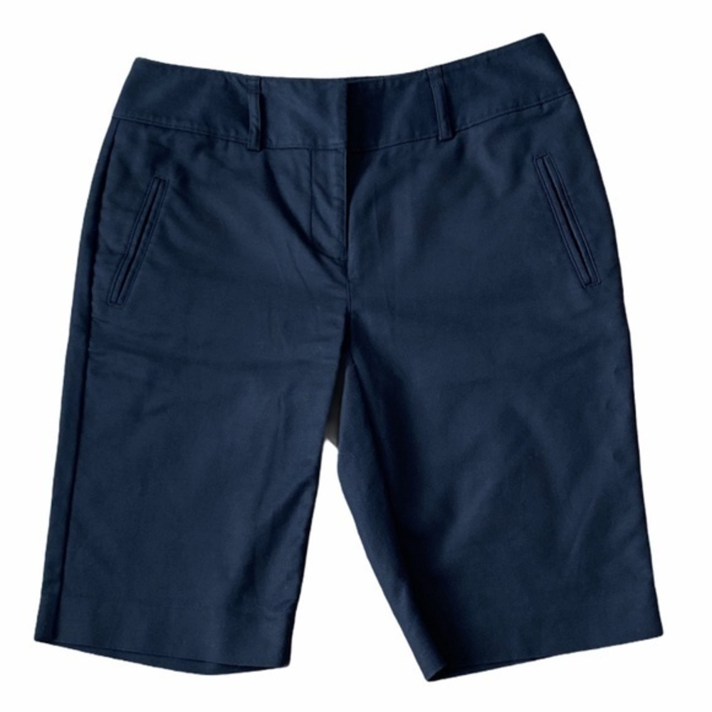 Dana Buchman Signature‎ Navy Bermuda Shorts Sz. 6